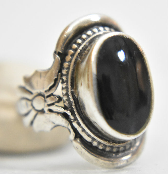 Onyx ring vintage butterfly sterling silver women mourning Size 7.75