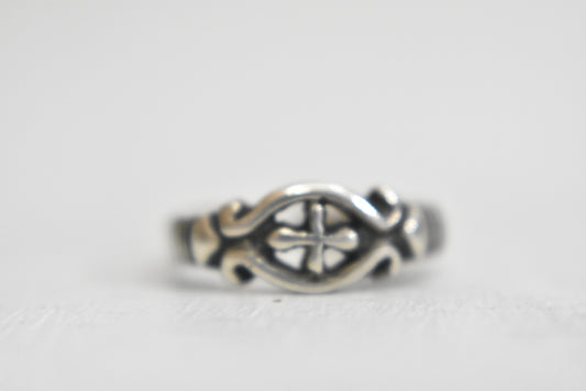 Cross Toe ring vintage sterling silver women   Size 2.25 Adj