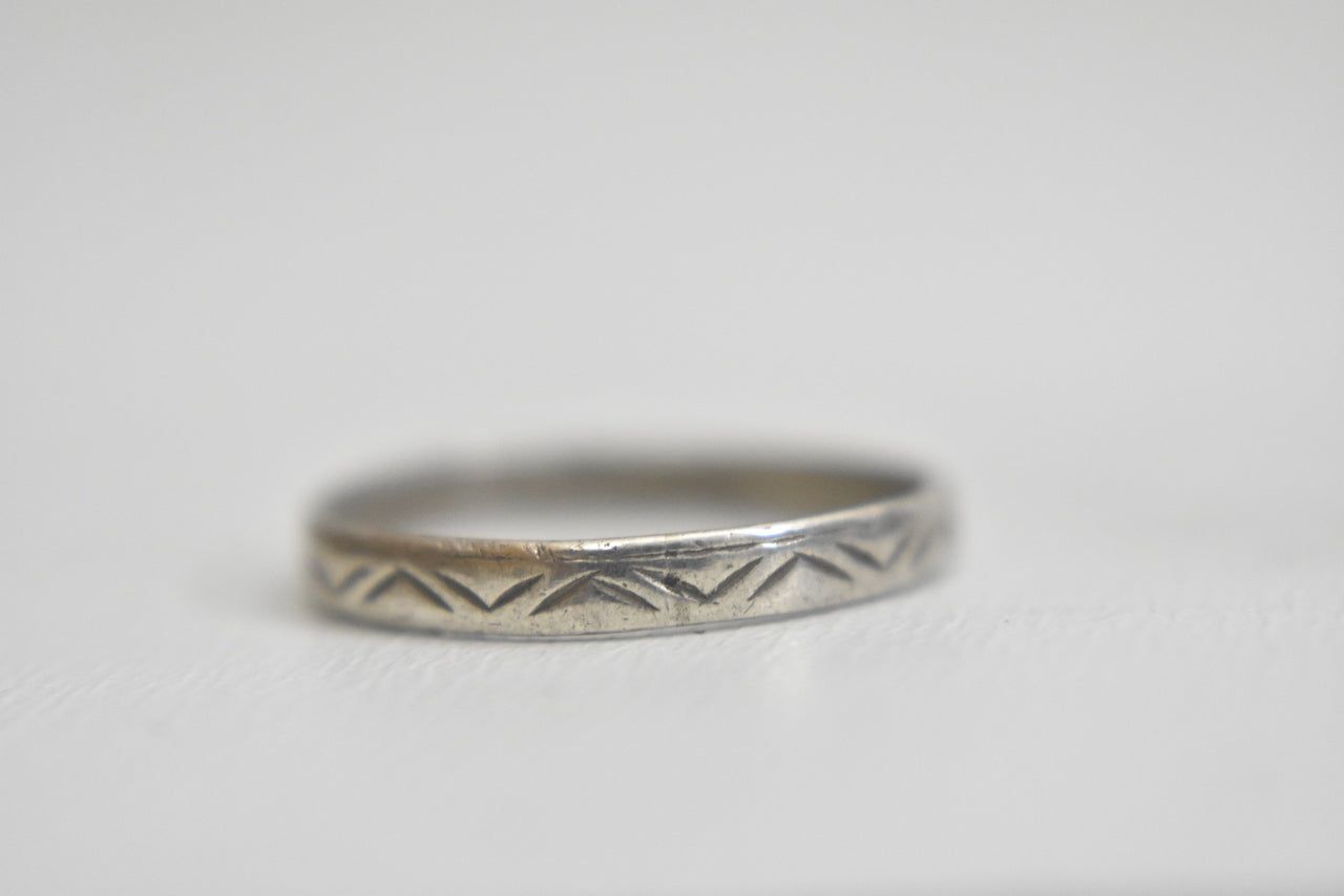 southwest stacker ring abstract mountain design band slender sterling silver women Size  7.25