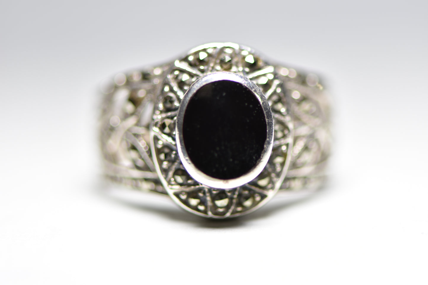 Onyx ring marcasites Art Deco floral band boho sterling silver women Size  8.75