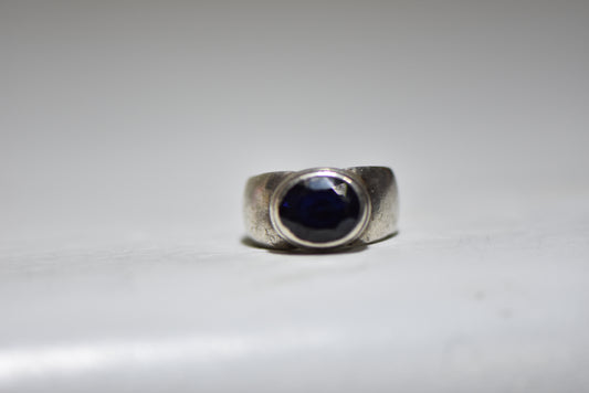 Deep blue ring cocktail thumb band sterling silver women men Size 7.50