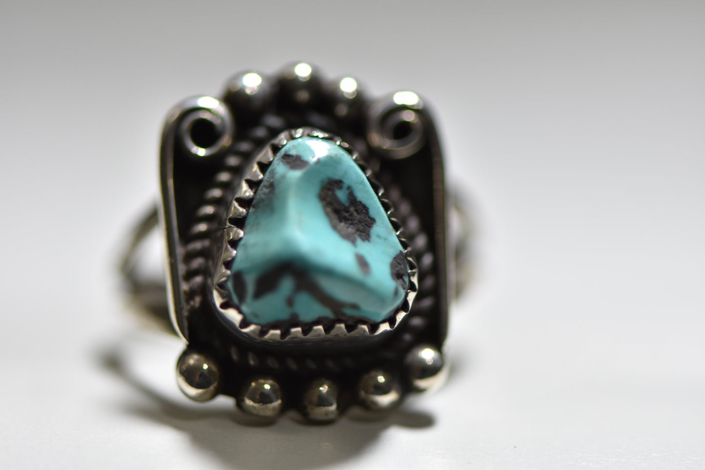 Turquoise ring Navajo vintage pawn Sterling Silver women  Size 8.75
