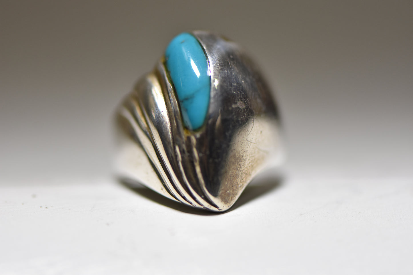 Dome ring turquoise swirl cigar band sterling silver vintage women