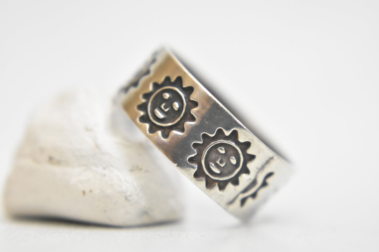 sun ring  sterling silver band Mexico southwest women Size 8.25