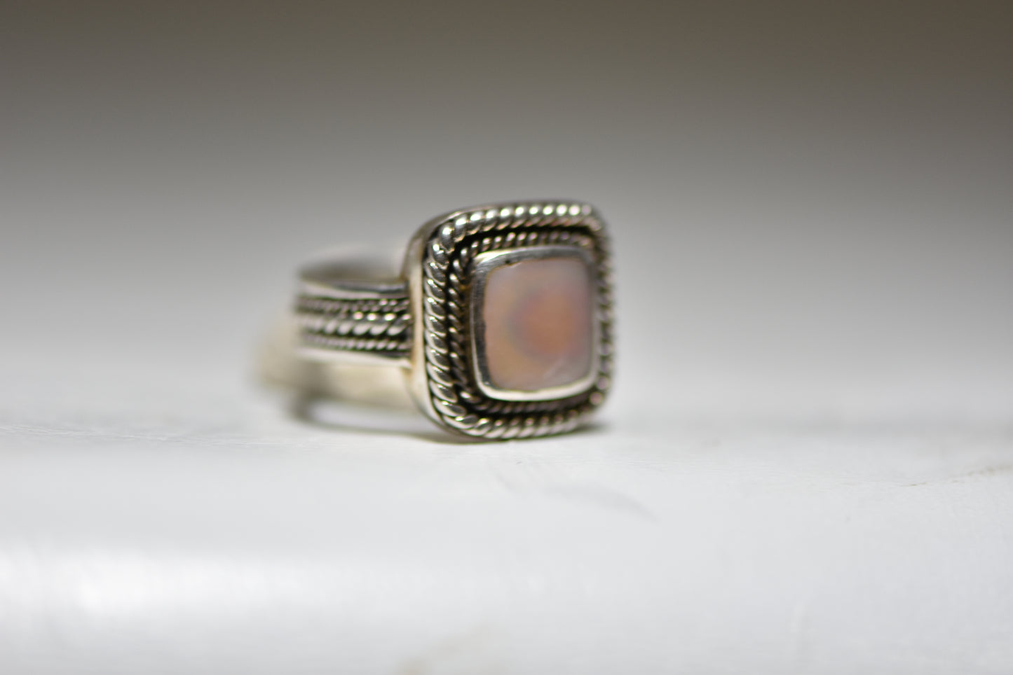 MOP ring mother of pearl southwest women  sterling silver Size 8