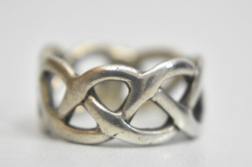 Knot ring thumb rope band  sterling silver Mexico Size 7.25