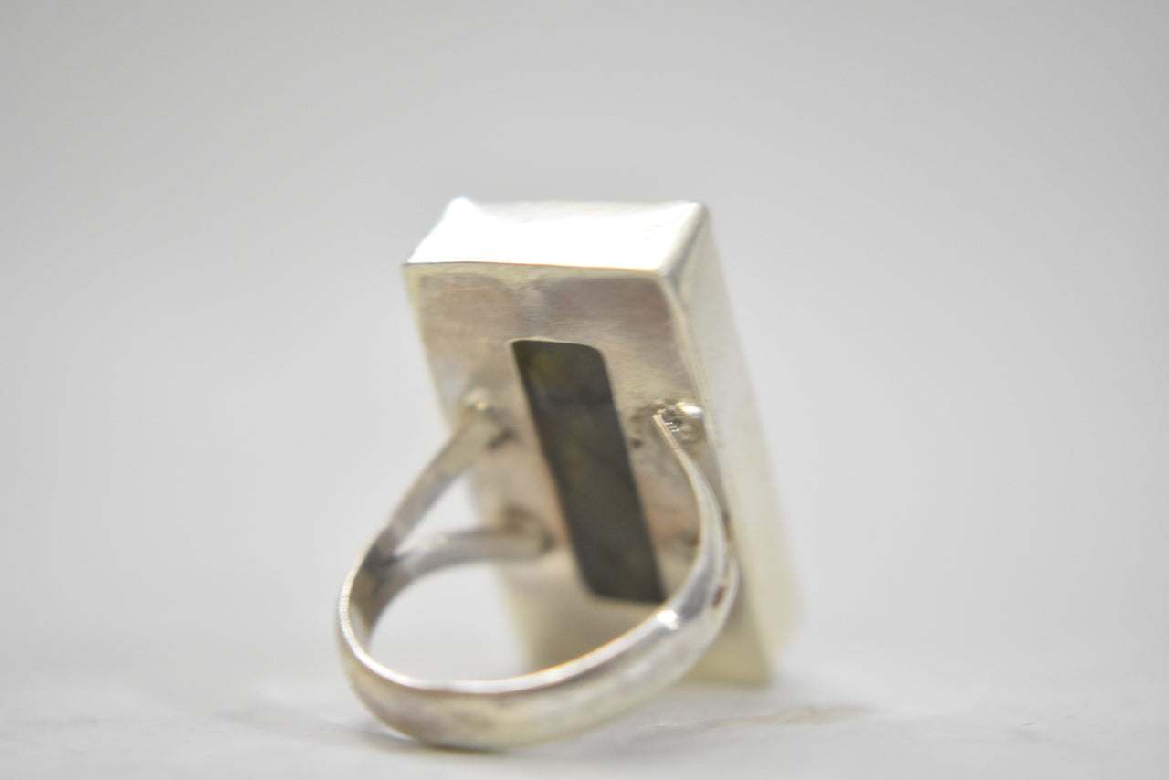 long labradorite ring  design women sterling silver  Size 5.25