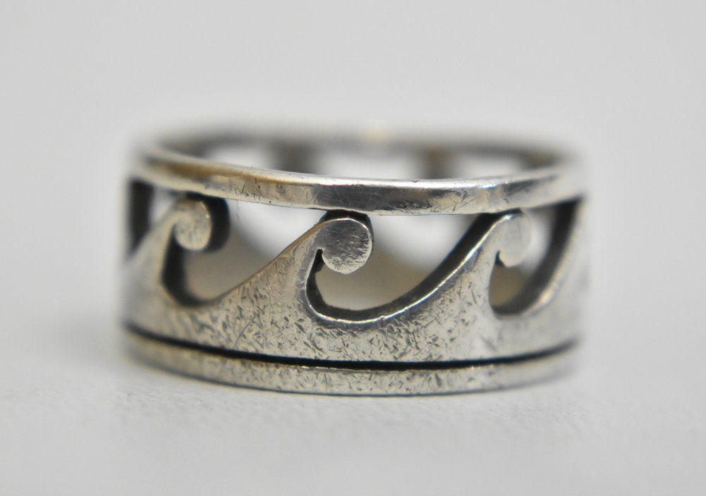Wave ring thumb waves band women  men sterling silver Size 8.75