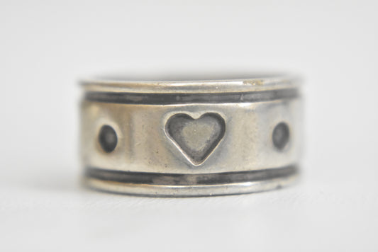 Heart ring Love thumb band sterling silver women  Size  8.75