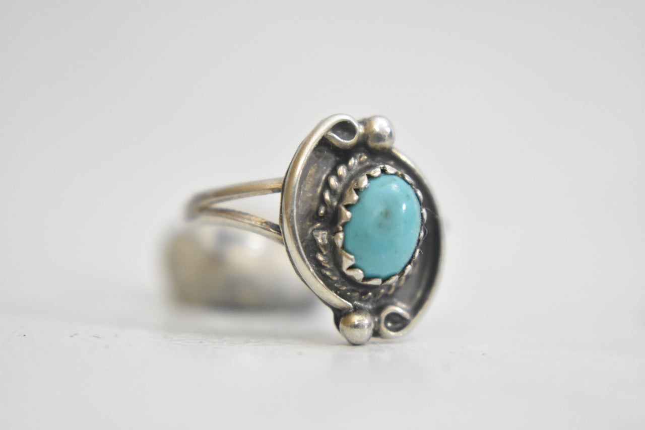 Navajo ring turquoise sterling silver women girls  Size  4.75