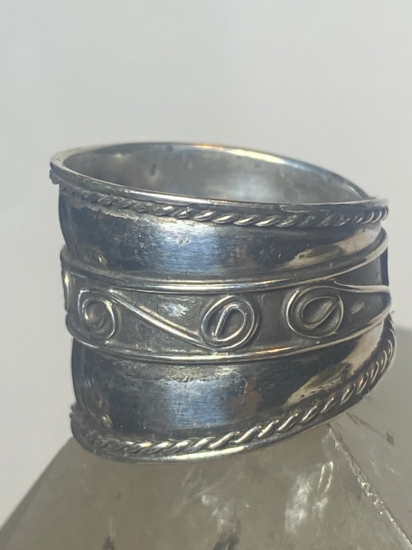 Cigar band  size 7.50 spiral ring sterling silver women girls