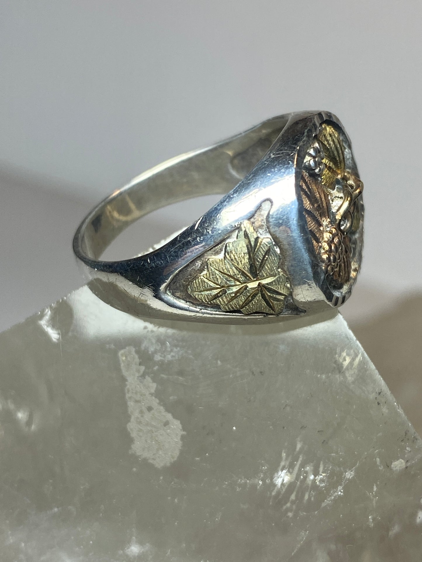 Black Hills Gold ring Leaves band sterling silver women men