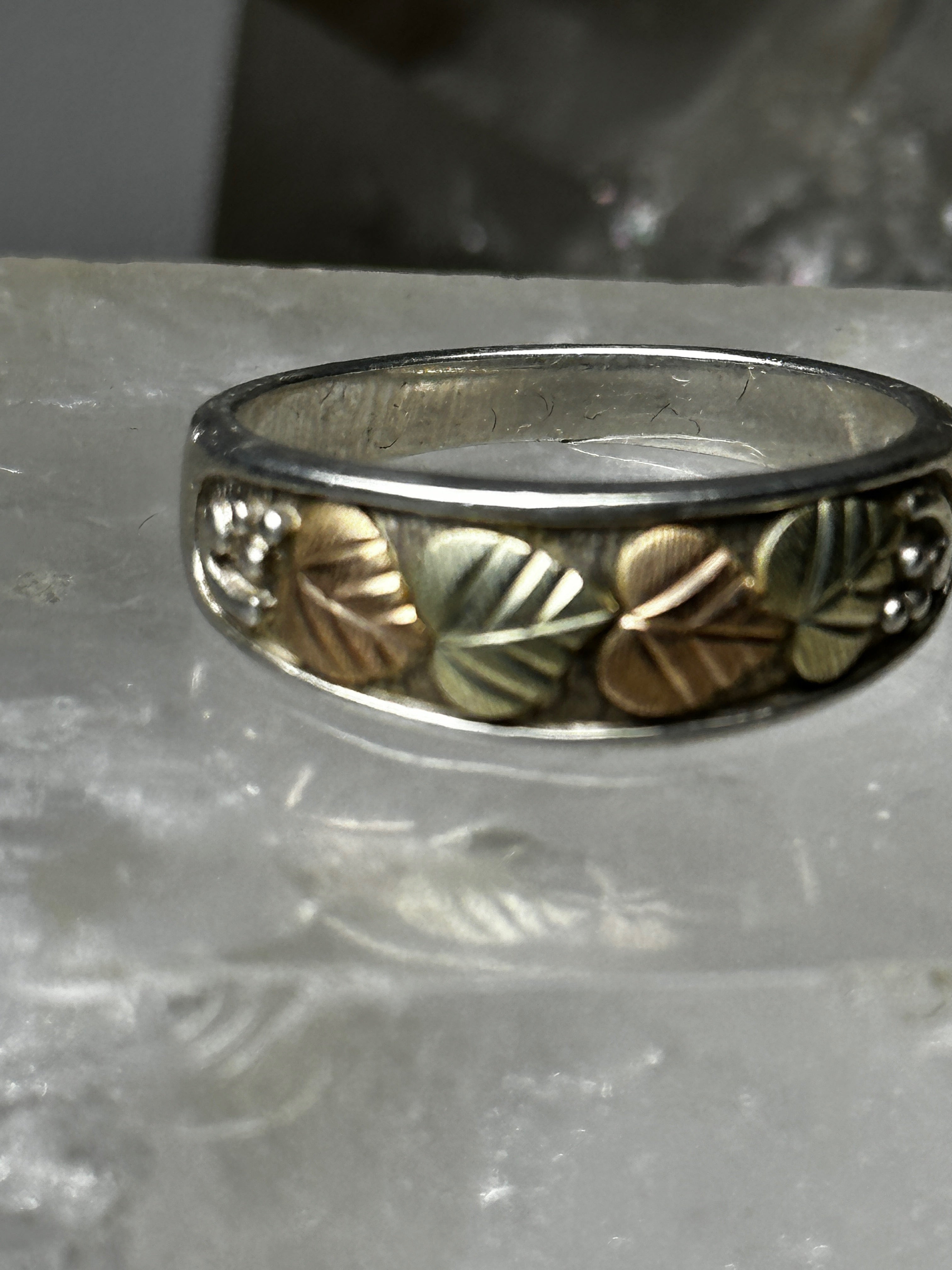 Vintage black hills hot sale gold wedding rings