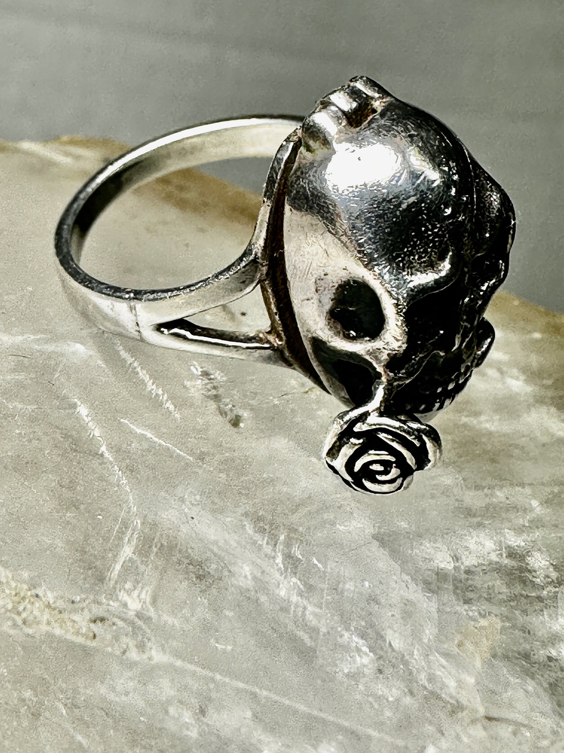 Poison skull ring Day of the Dead Rose band size sterling