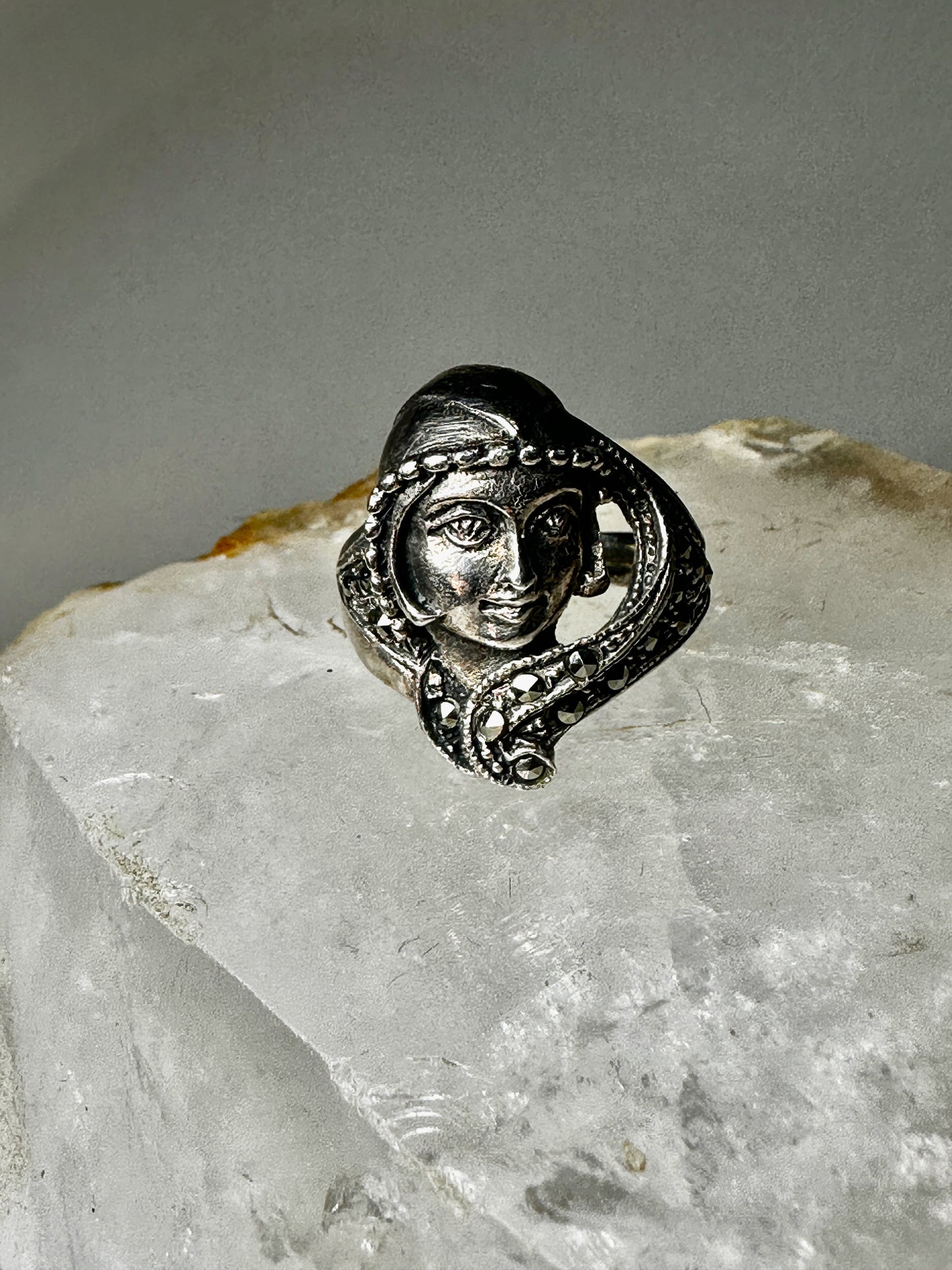 Face ring size 6.25 sterling silver Art Deco style Boho women