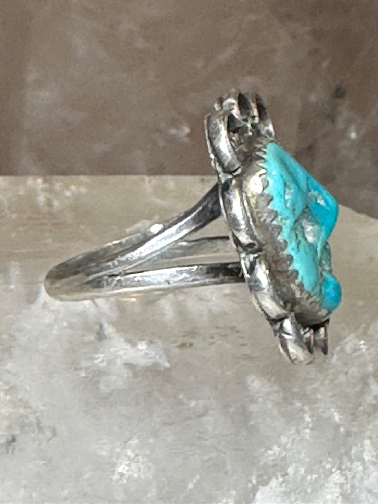 Turquoise ring size 6 Navajo flower  sterling silver women