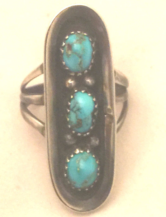Vintage Sterling Silver Turquoise Southwest Tribal Ring Petite Pointe  Size 6.25 Weight 8.1g
