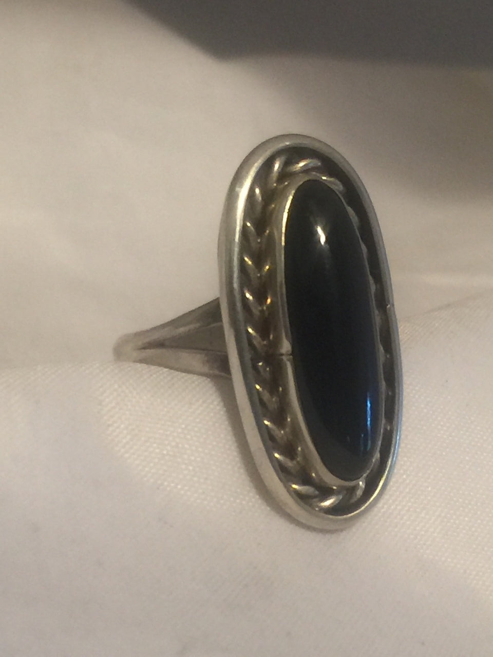 Vintage Sterling Silver Onyx Southwest Tribal Ring Size 5.5 5.4g