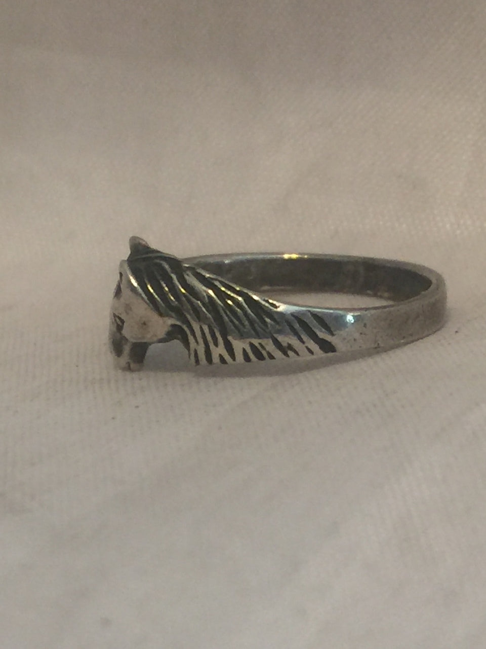 Vintage Sterling Silver Horse Ring Band Pinky Child   Size 4.25    1.2g