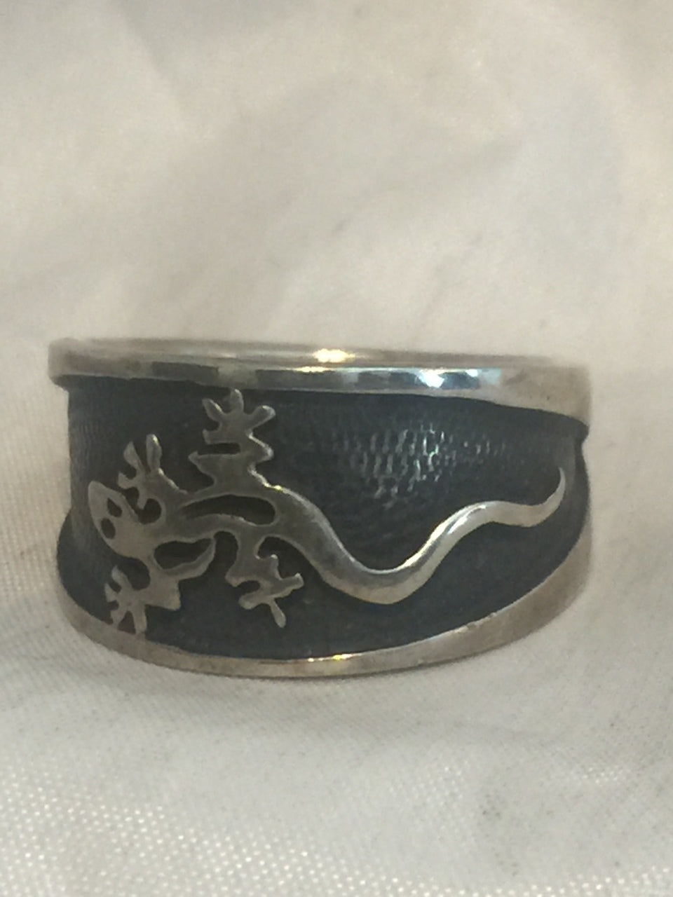 Vintage Sterling Silver Lizard Salamander Ring Band   Size 8.25   9.7g