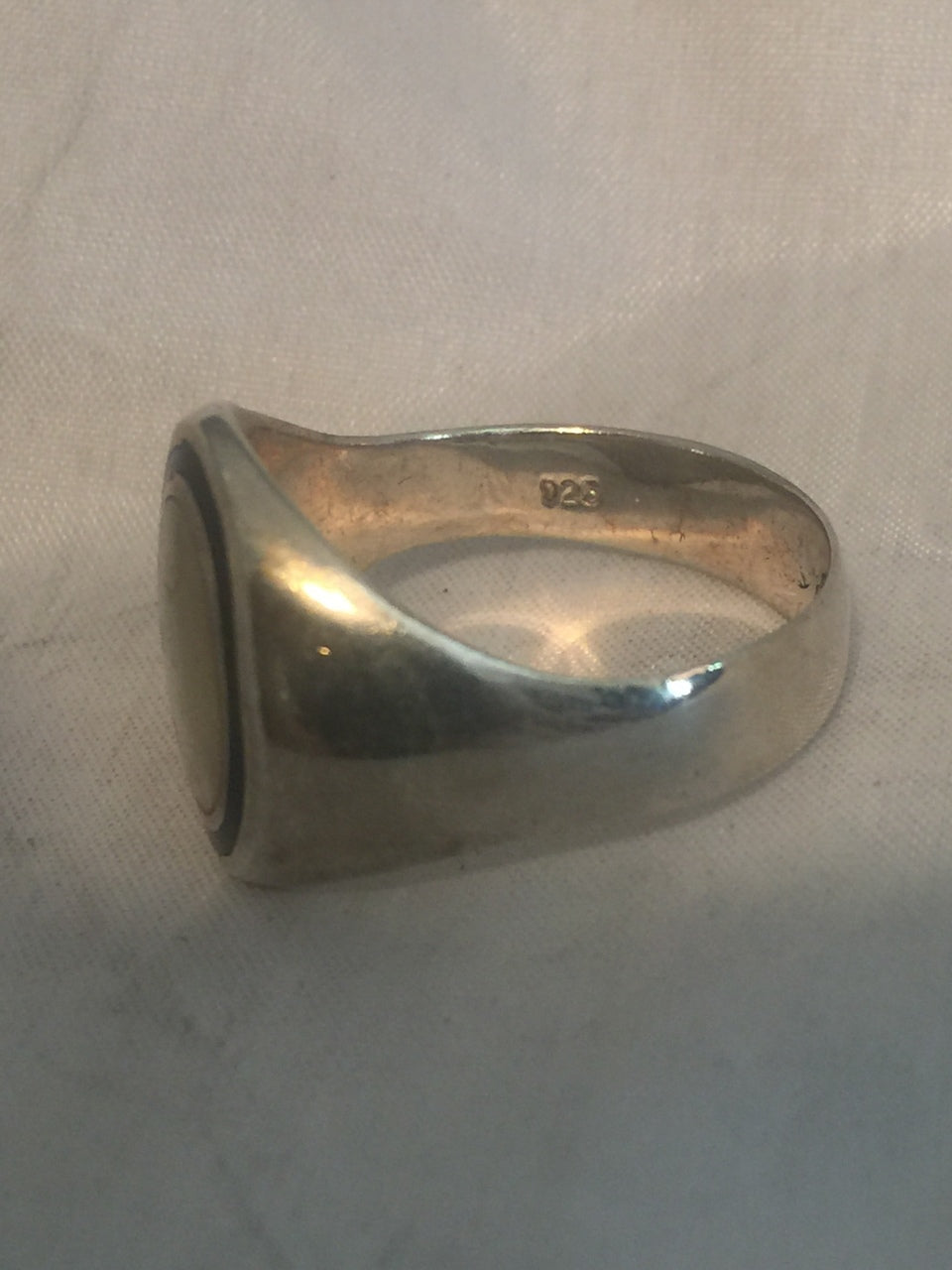 Divya Shakti 7.25-7.50 Carat Pearl Moti Gemstone Panchdhatu Plain Design  Ring For Men & Women|Amazon.com