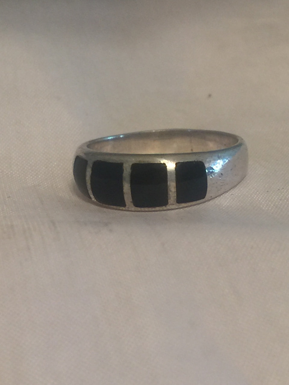 Vintage Sterling Silver Southwest Tribal Ring Onyx  Size  5.75  2.9g
