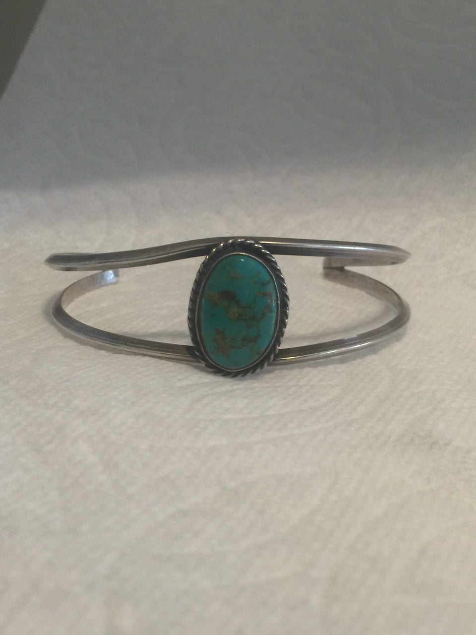 Navajo Turquoise Cuff Bracelet  Vintage Sterling Silver    Weight 12g