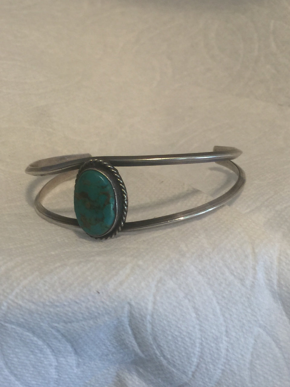 Navajo Turquoise Cuff Bracelet  Vintage Sterling Silver    Weight 12g