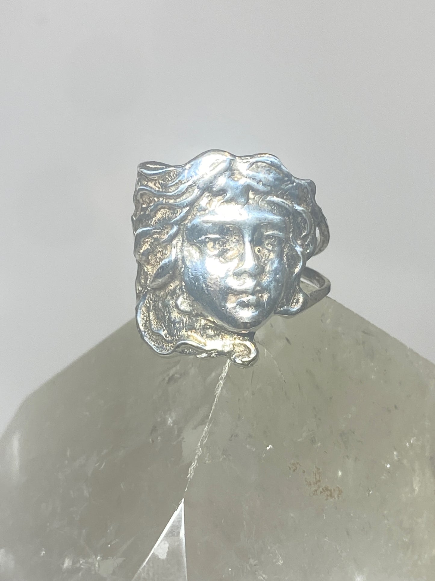 Face ring  Art Nouveau size 7  band sterling silver