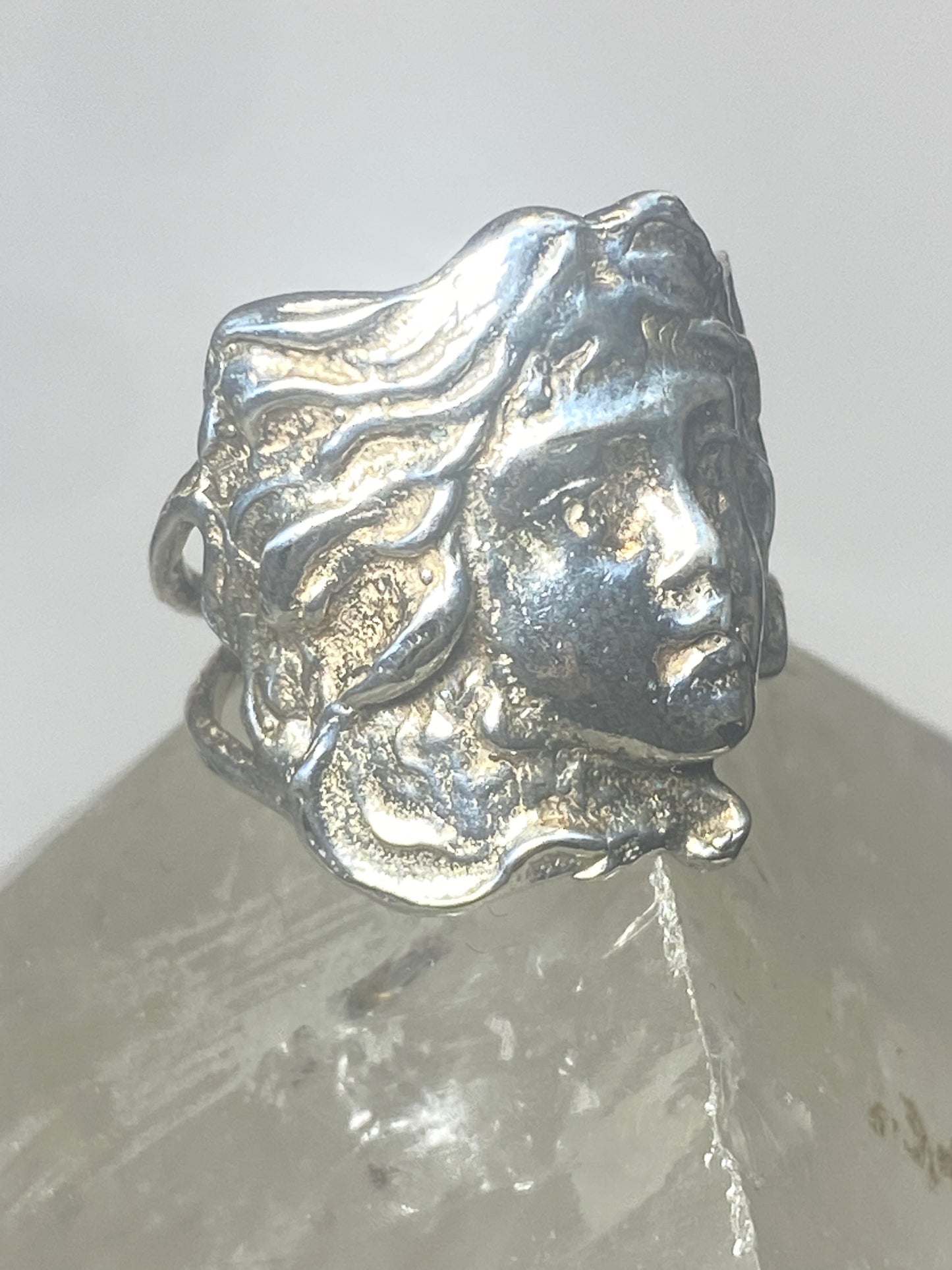 Face ring  Art Nouveau size 7  band sterling silver