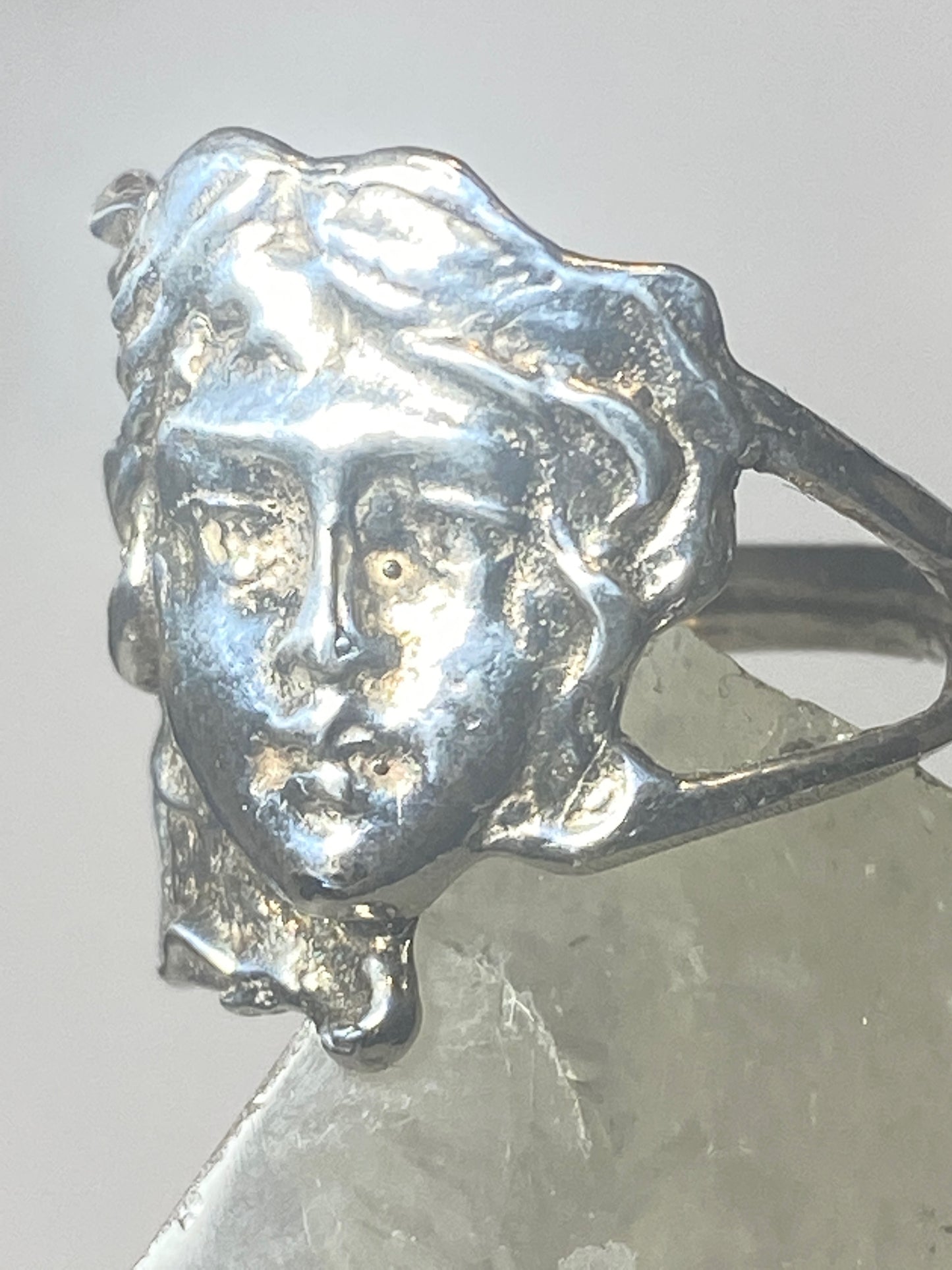 Face ring  Art Nouveau size 7  band sterling silver