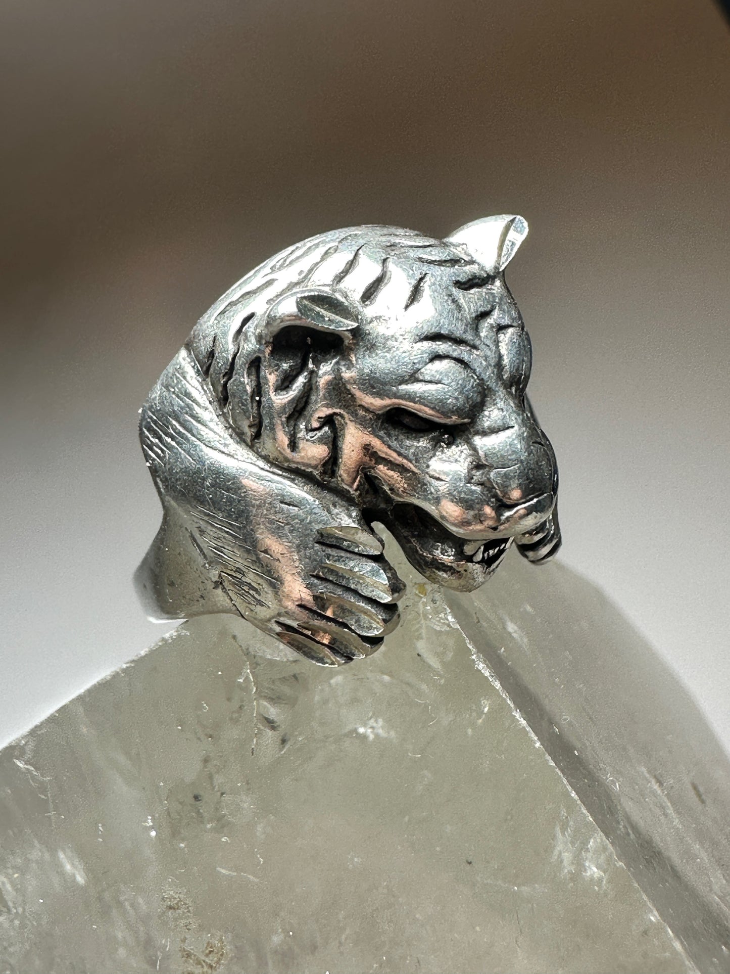 Cougar ring size 8.75 tiger band sterling silver women