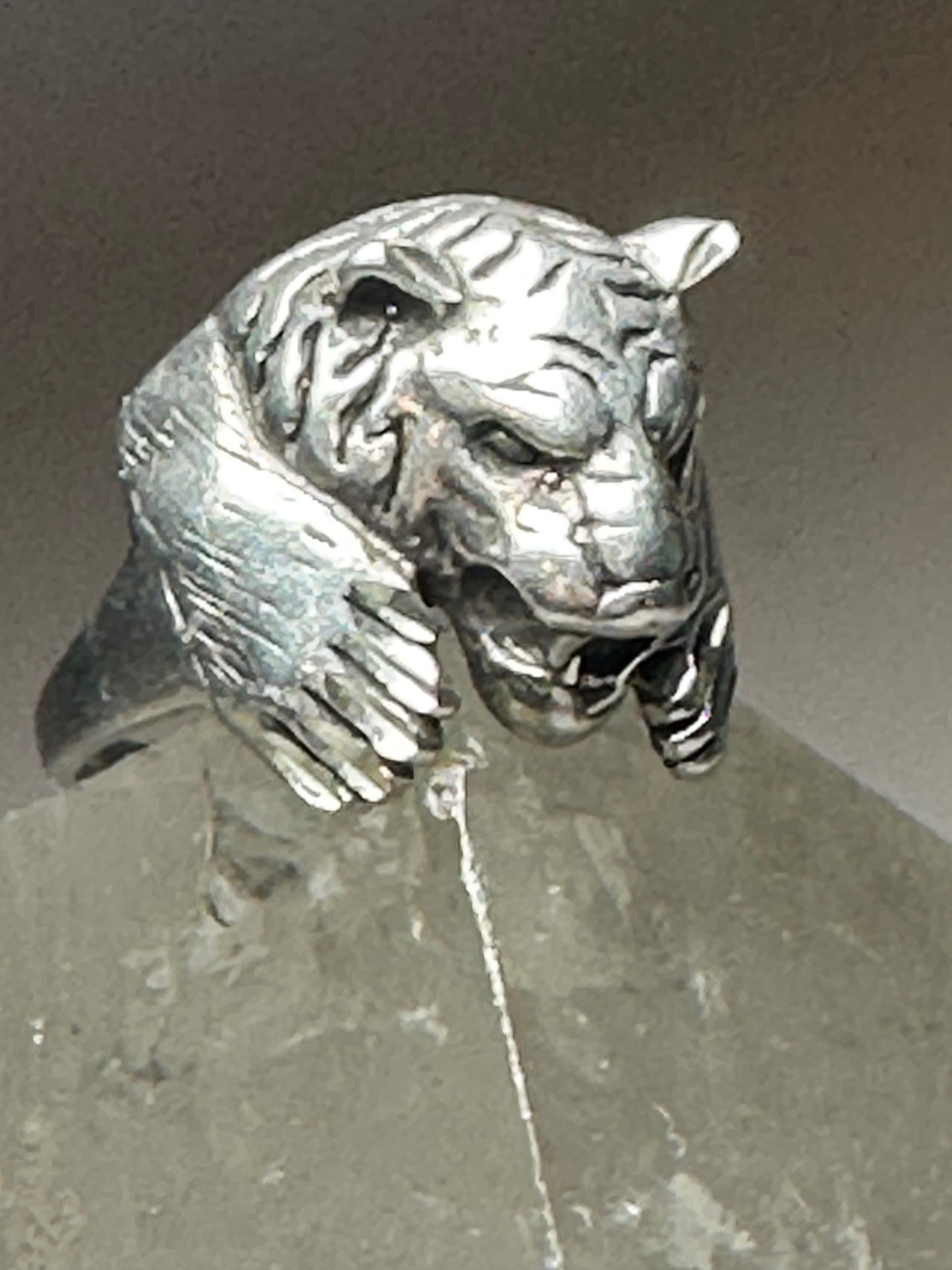 Cougar ring size 8.75 tiger band sterling silver women