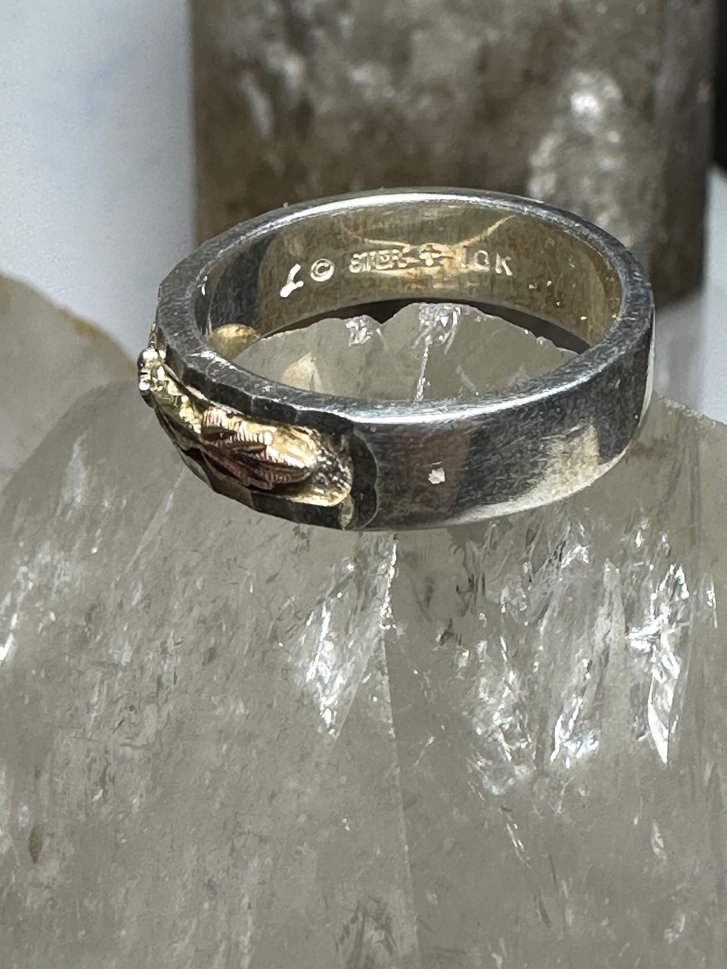 Black Hills Gold ring size_6.25  women leaves wedding band sterling silver women men