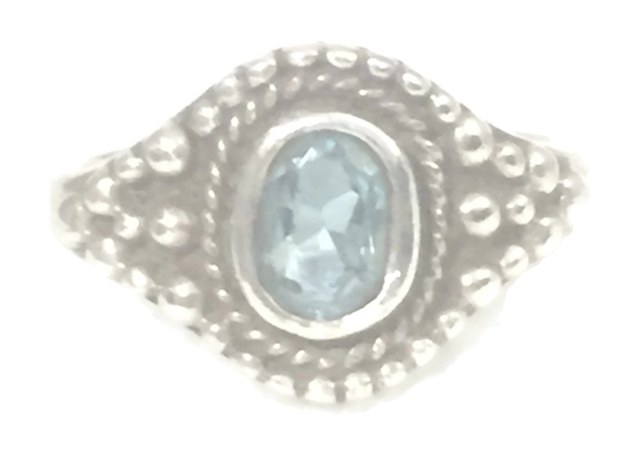 Blue Topaz Ring size 7 Vintage Sterling Silver Solitaire