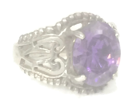 Purple Amethyst  Crystal Ring Vintage Sterling Silver Ring  Size 5
