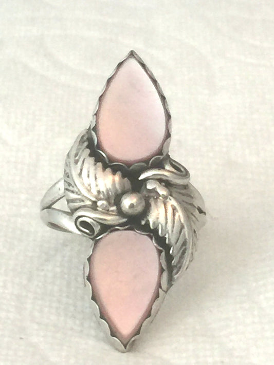 Vintage Sterling Silver Native American Navajo Mother of Pearl Ring Size 7.25  5.3g