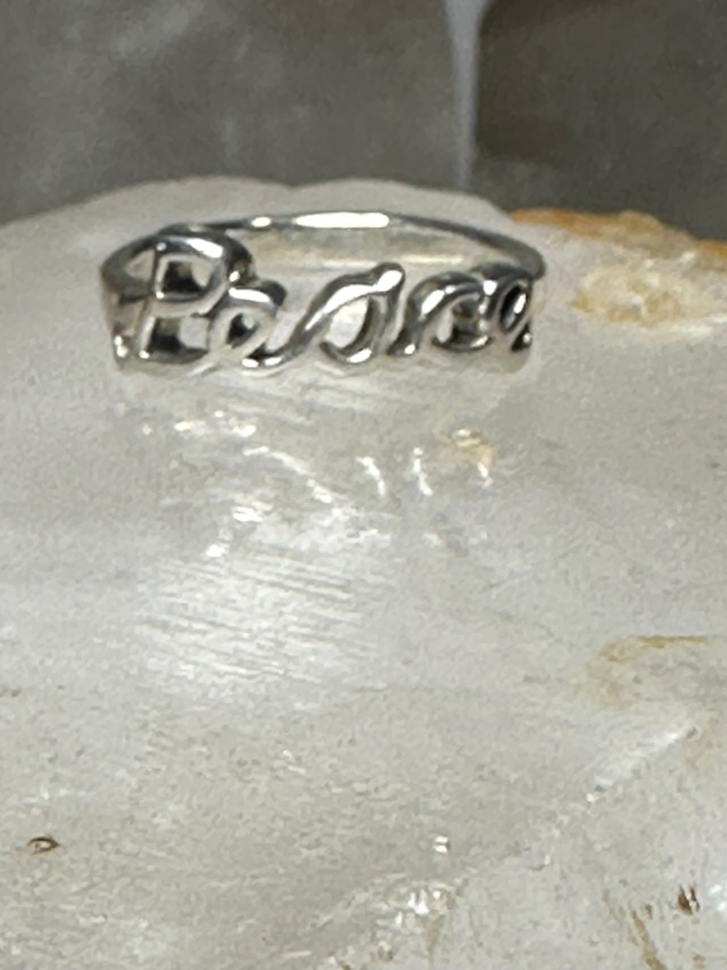 Peace ring word band size 5.50 sterling silver women girls