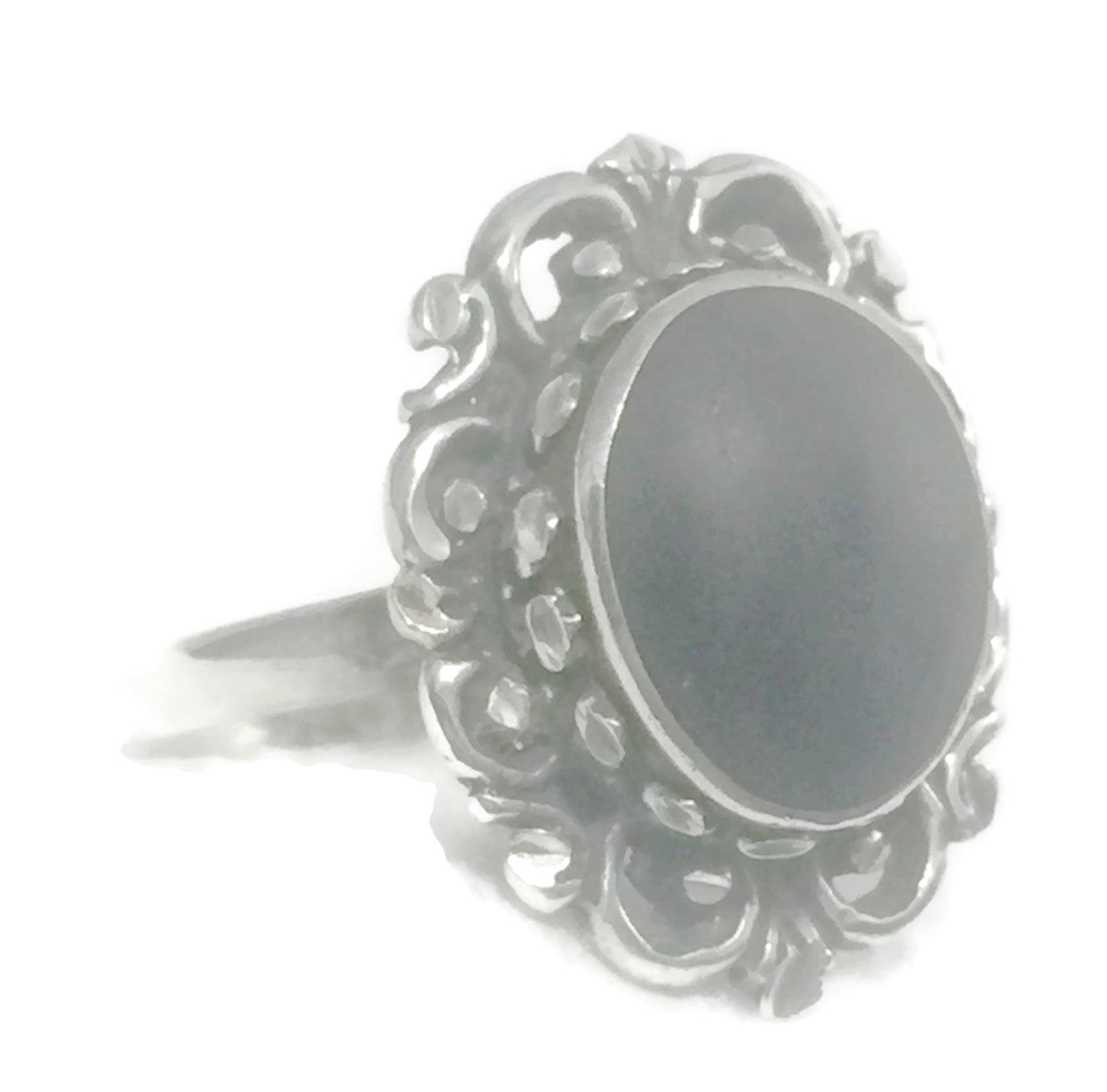 Matte Black Stone Ring w Filigree  Vintage Sterling Silver Size 8.50
