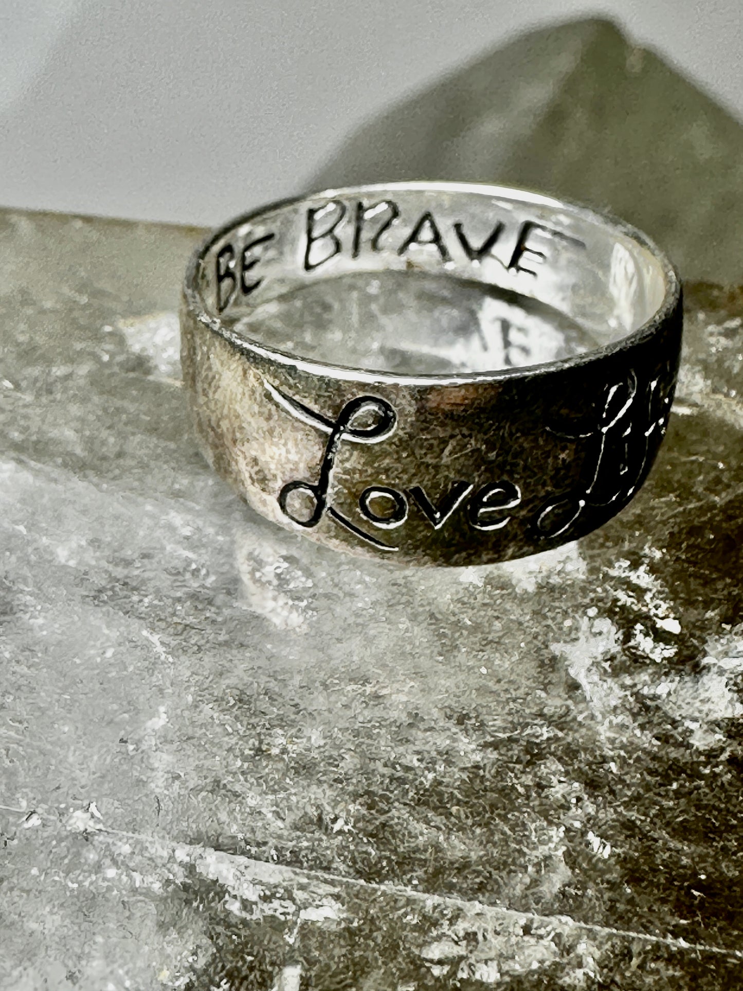 Love Life ring Be Brave band size 6.50 sterling silver women