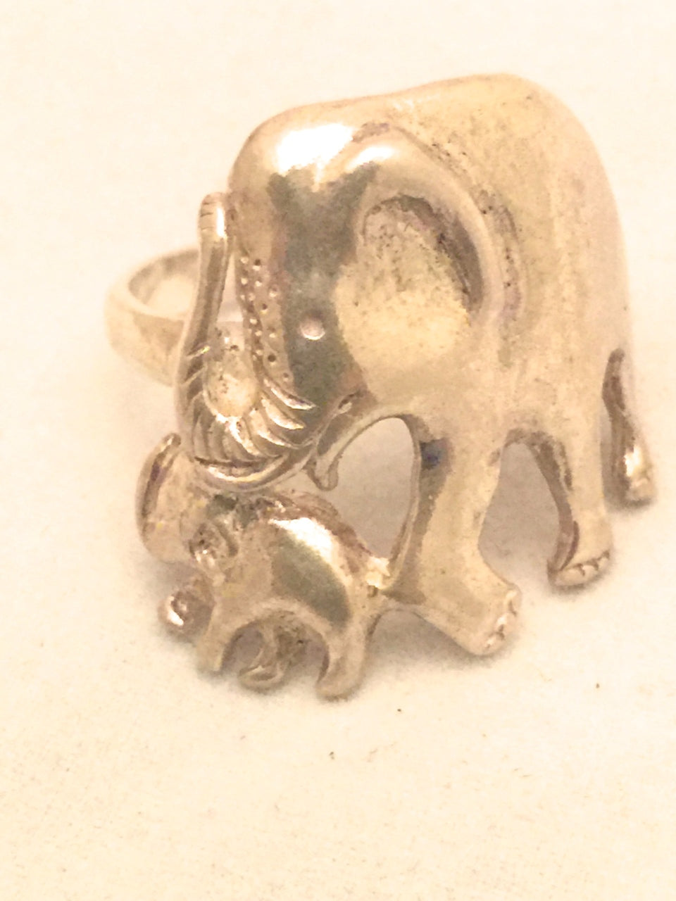 Vintage Sterling Silver Elephant & Baby Calf  Size 6.5  Weight 5.7