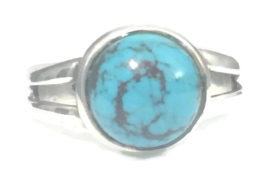 Turquoise Ring Vintage Southwest Sterling Silver Ring  Size 8