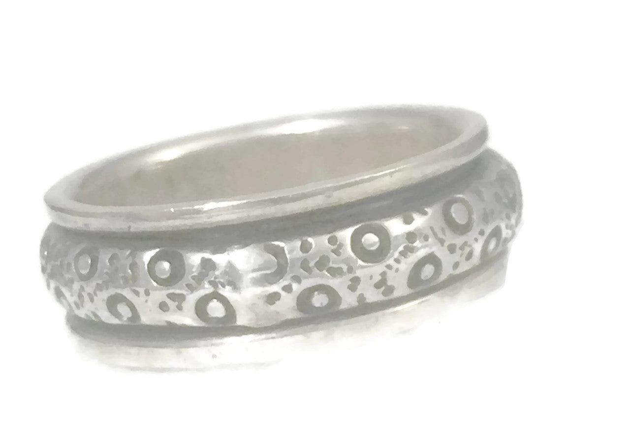 Men Spinner Ring or Band Vintage Sterling Silver Geometric Design  Circles Size 10.50